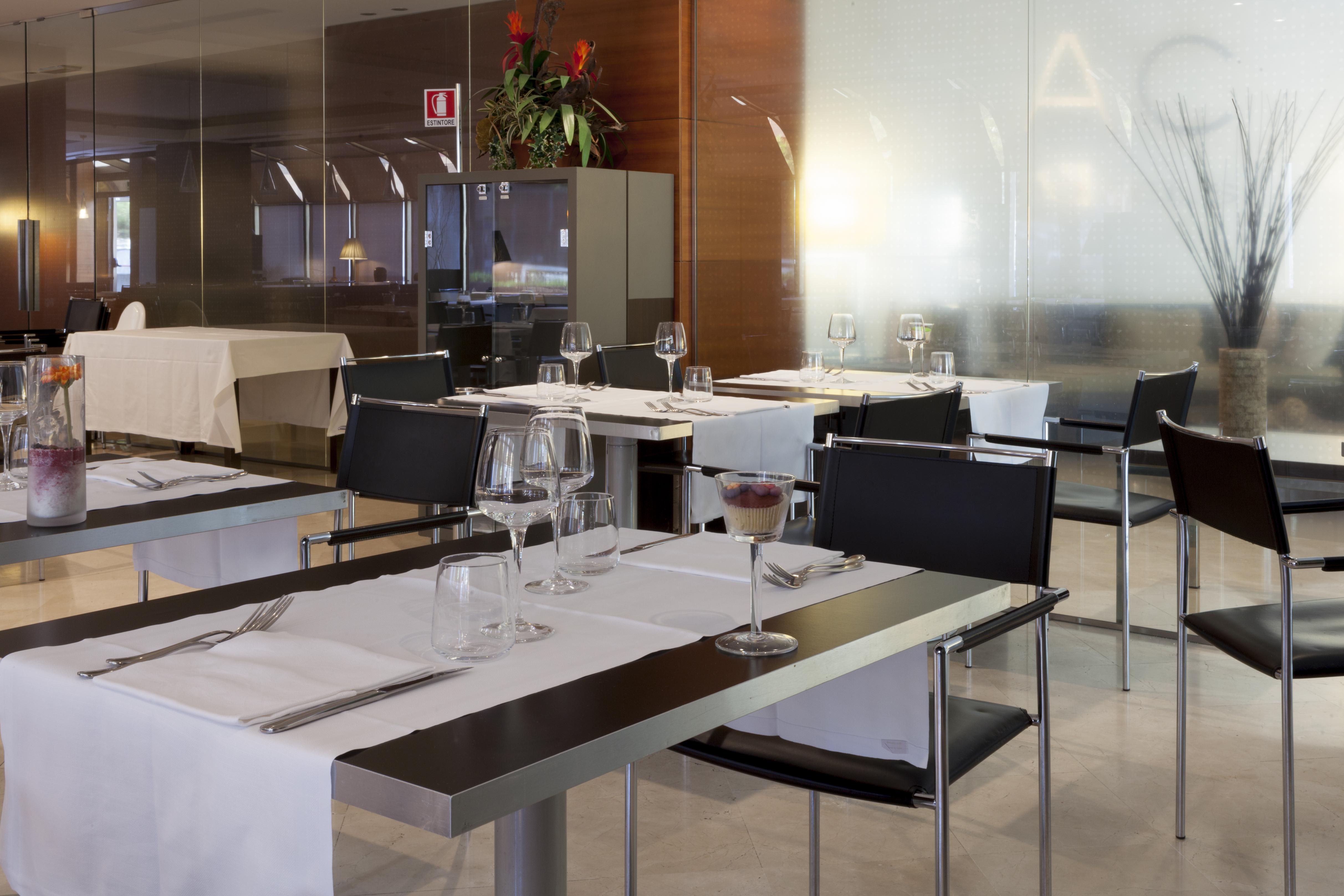 Ac Hotel Genova By Marriott Exterior photo